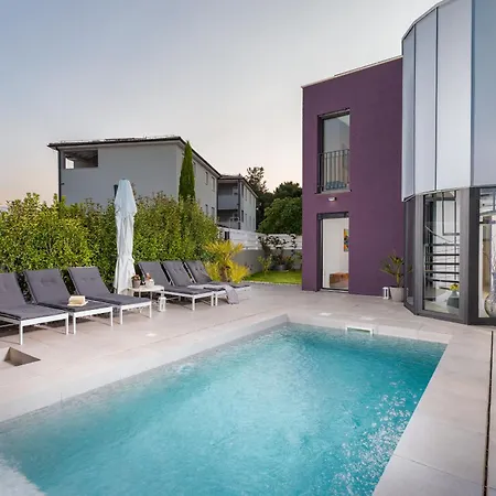 Aselva With Pool Near Kamenjak Nature Park Villa *