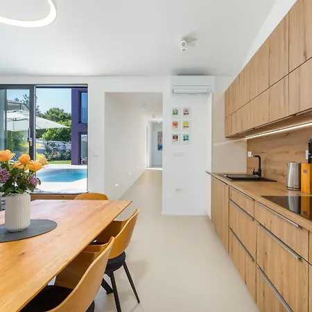 Aselva With Pool Near Kamenjak Nature Park *